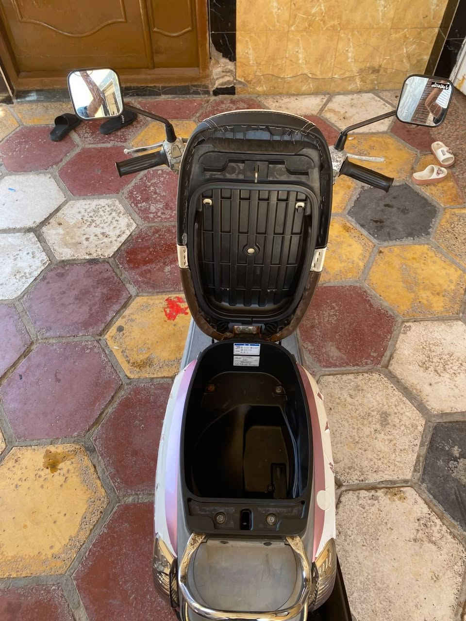 سلام عليكم للبيع ماكس بوليسي مسطره نوزل صار أسبوع من نزلتها 
مكفوله كفاله عامه ختم واحد ويه المكينه
السعر /1100 وبيها مجال 
للاستفسار /***********
عنوان /حله
