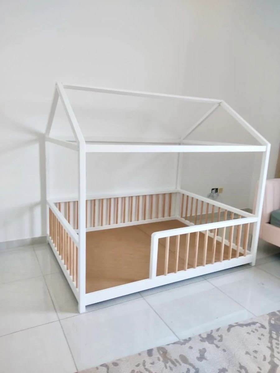 سیسە م بە داری رووسی زە مان و تۆکمە 
هە رزانی بە س لای ئیمە یە برۆ نرخ تاقی بکە رە وە و وە رە وە من لە خزمە تانام 
***********
*********** السليمانية, العراق
