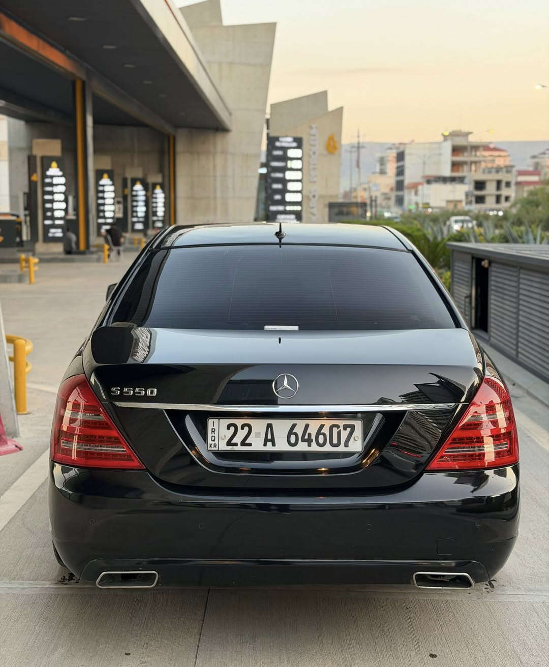 سلام عليكم مارسدس S550 وارد ياباني المحرك المرغوب 2007 العادي سياره هيكلها وترايها حلو بدون دينار مصرف محدث 2013 تحديث درجه بيها قطعين كلير كير ومحرك وكهربائيات بشرط بصمه سلايد كشنان جلد كشنان كهرباء بردات كشنات تدفئه كشنان خزن لدات امامي وخلفي ارقام سنويه جديده ب اسمي راسن احولك السعر 165 مكان السياره السليمانيه ***********
