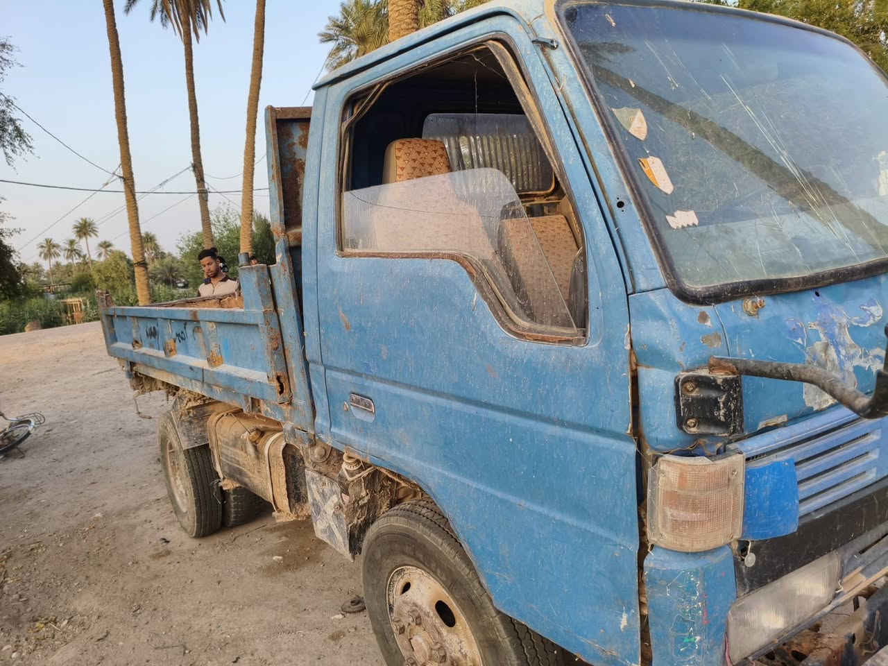 سياره حلوه مناسبه بخدمتكم بسمي جاهزه ***********
