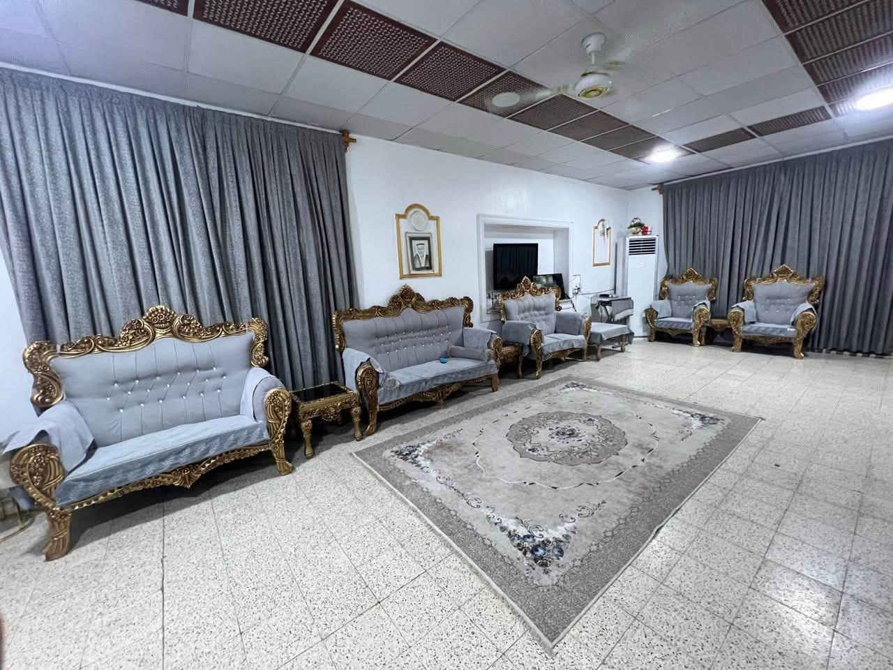 اسلام عليكم هذه تخمين للبيع بسعر مليون وربع اثنين


**إذا كنت صاحب هذا الإعلان وتريد حذفه لأي سبب، رجاءا أرسل رسالة إلى الدعم الفني**