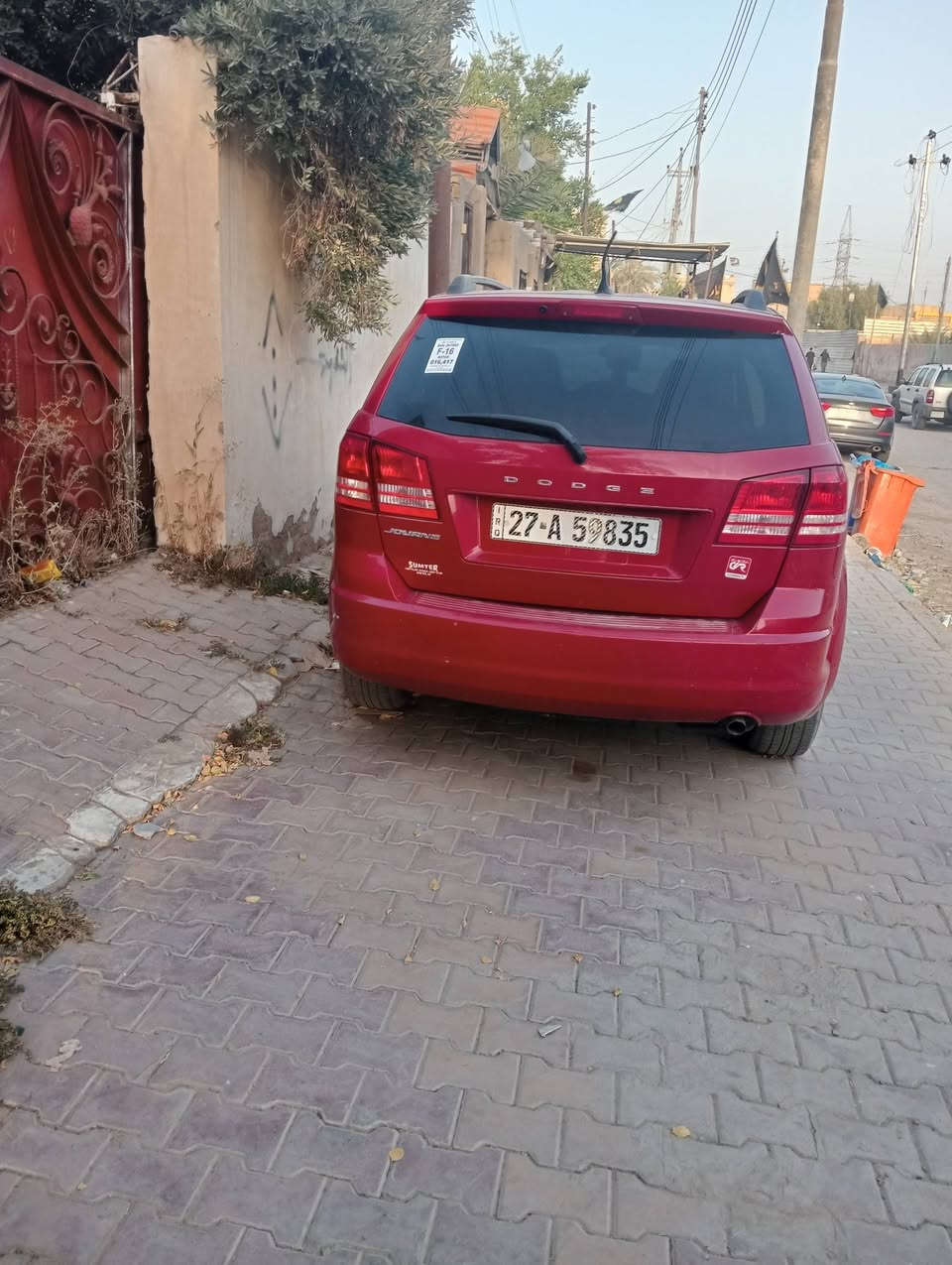 دوج جورني للبيع موديل 2017 حادثها بنيد وجاملغ السياره باسمي تحويل ثاني يوم مكان السياره ناصريه الحبوبي التبربد قطعه وحده  خمسه راكب السياره  رقم انكليزي  اتصال واتساب***********والسعر 130ورقه
