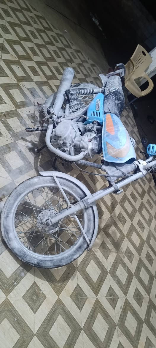 السلام عليكم دراجه حربي كلك موديل 23 محرك سيجي غراض كله جديد وياله تايرات دبلات صالنصه سيت جديد كشن تفصال راسطه جديده ددراجه جاهزه من كلشي السعر 400 وبيها مجال 
المكان ديوانيه دغاره صدر الدغاره الرقم ‪0774 582 3642 
*********** خاص موجود
