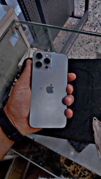 13pro mex 256g بتري 80 جهاز نضيف وبرغي ما مفتوح بي شرق أوسط مو أمريكي ...