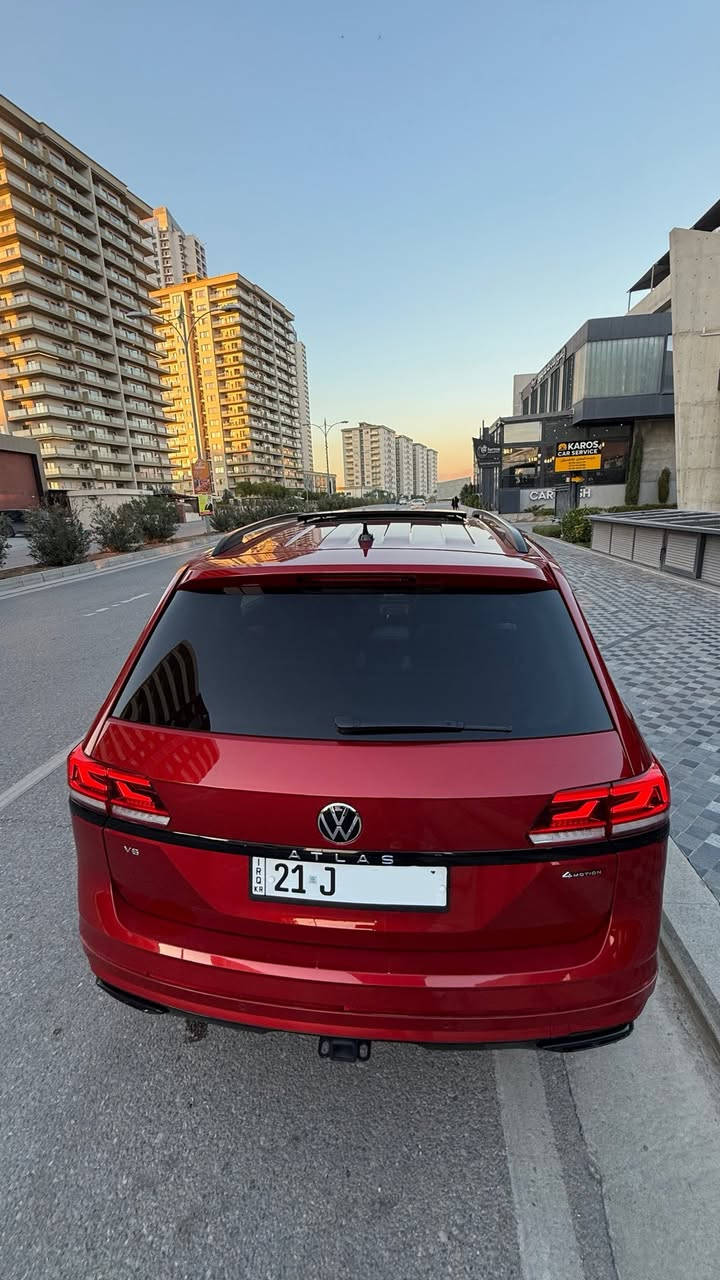 سلام عليكم اطلس موديل 2023 نوع سياره ارلاين يعني فول مواصفات رقم سليمانيه 7 راكب محرك 6  مراوس بيع سعر 3 شداد وبيه مجال رقم التصال *********** واتساب ***********
