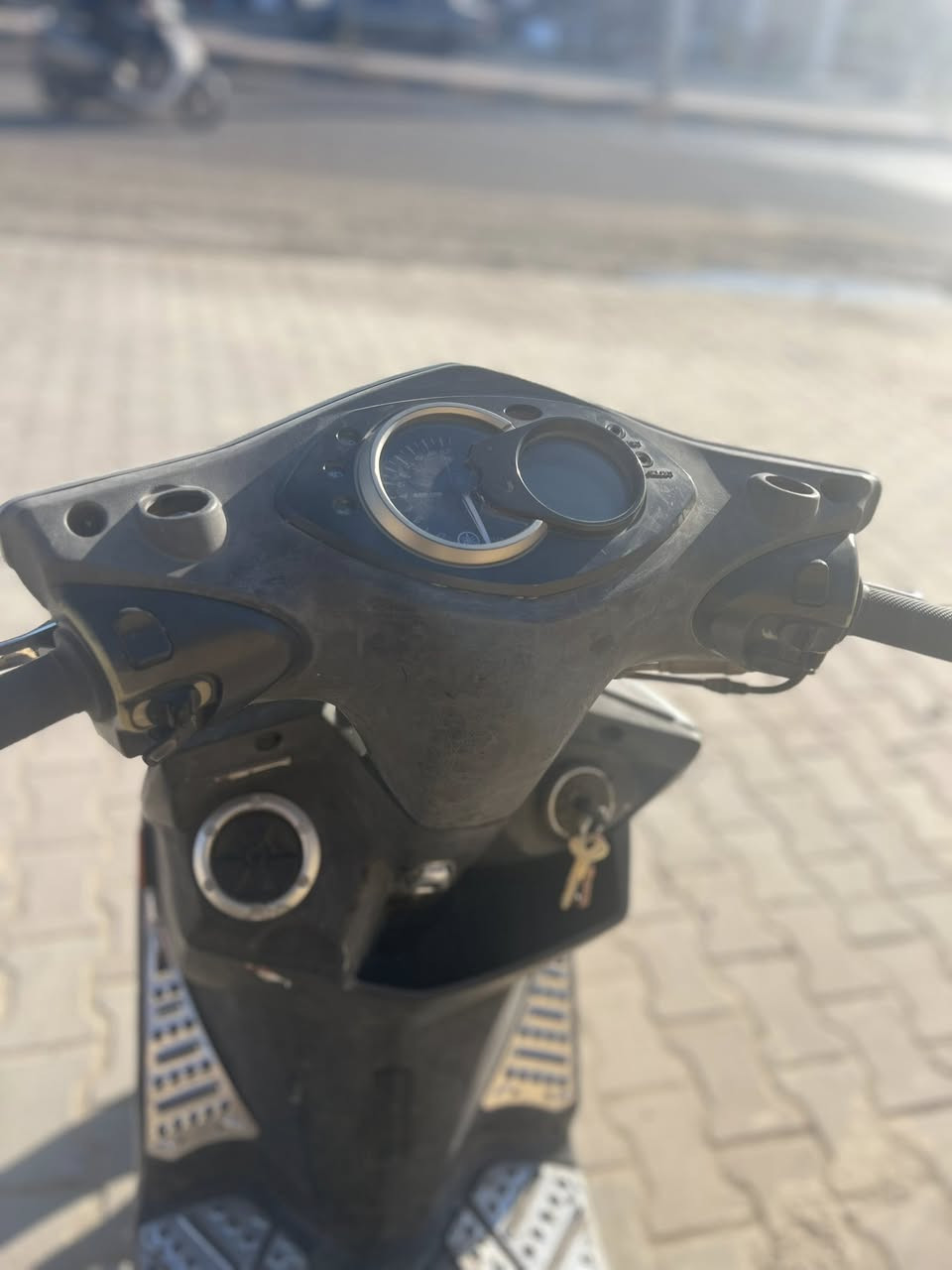 سكنس فحل نوزل خطين طلاعات كفر ختم واحد بكلايت كرستال الدراجه خرسه وحلوه ومكفوله من اي شي كلهه شغاله دبلات زينه تايرات جدد الدراجه نكره سلف جداحه الدراجه انضف من الصور السعر 750
للتواصل خاص


**إذا كنت صاحب هذا الإعلان وتريد حذفه لأي سبب، رجاءا أرسل رسالة إلى الدعم الفني**