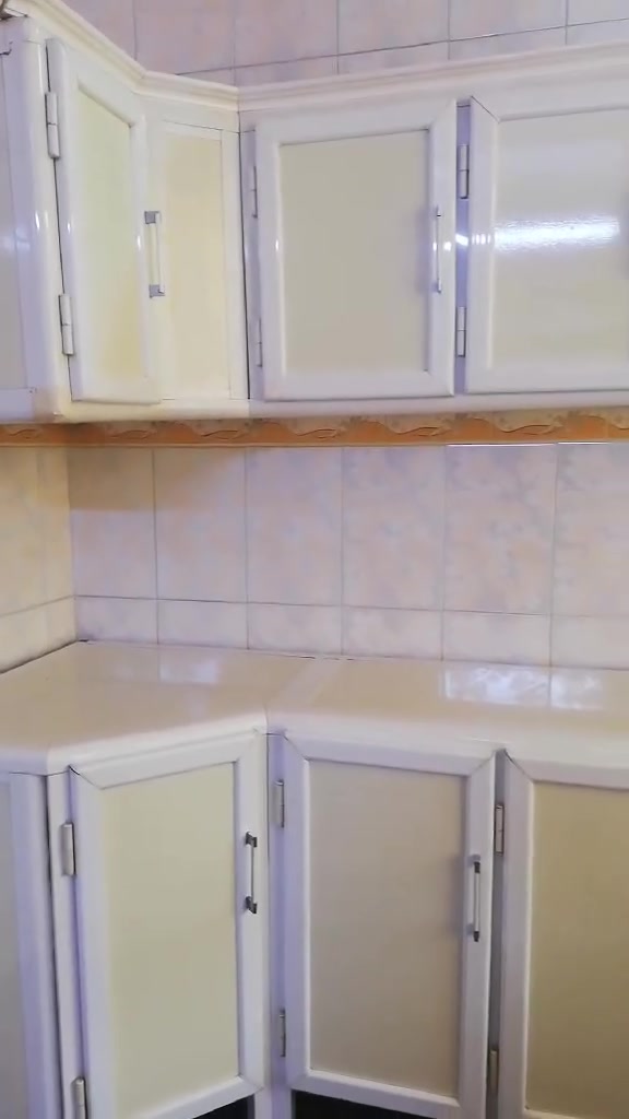 کەوانتەر
7مەتر 
جۆری SARAی دەرەجەیەک
شوێن کەلار حەمەی کەریم
نرخ.550هەزارو مەعمەلە
ژ.م***********
ئەوەی ویستی چات بکات یان تێل
