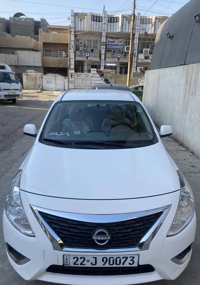 سلام عليكم , نيسان سني 2024
 هندي بليتة زركة , الشباج الجديد

ماشية 25 الف , مكفولة كفالة عامة
بيها مكان بارد شبر جوه البگ لايت

استلام شركة دبل سويج
عدتها كاملة , شاشة , كامرة خلفية
حساسات خلفية , يدات نيكل

السيارة جاهزة ومابيها أي نقص

127 ورقها وبيها مجال بسيط
مكاني بغداد ,***********
