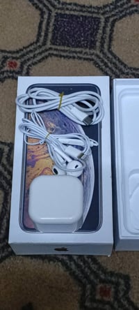 اكس ماكس • شاحن • كابل