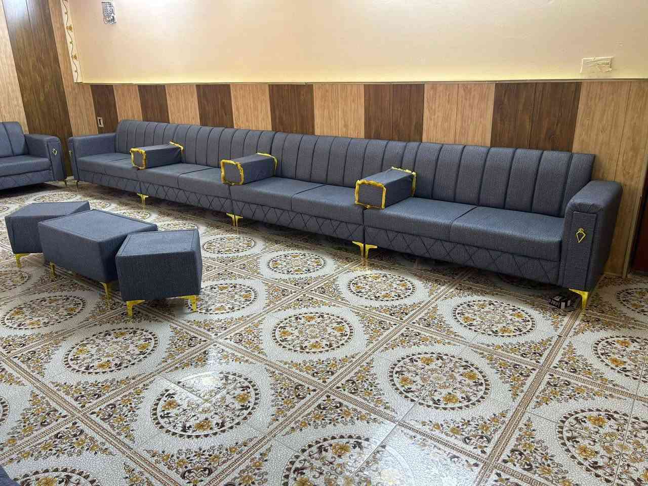 معمل نجارة الايهم 
⚜️ديوان حديث بأسلوب معاصر ومميز⚜️
تم تسليم طلب احد الزبائن في المدائن 
 شايف كل الخير 
***********

حسب طلب الزبون والمساحه المطلوبه🔨✂️
كادر محترف في التصميم والتنفيذ 👌
يوجد كادر متخصص لأخذ القياسات 📝

مصنوع من ارقى الاخشاب الطبيعيه👍
من خشب الچام الروسي المجفف🌞
والسنديان الامريكي 👌
والزان المصري ⚒️
خامات واقمشه مستورده جيدا جداً🛋

قماش خاصيه waterproofing

امكانيه تغيير لون الخشب والاقمشه حسب رغبه الزبون

العنوان - بغداد بسماية الشارع العام مقابيل مستشفى الجامعة اللبناني

للاستفسار يرجى مراسلتنا على بريد الصفحه📩
خدمة اخذ القياس مجانآ
خدمة النقل والشد مجانآ 🚚
او الاتصال📞
***********
***********📲
