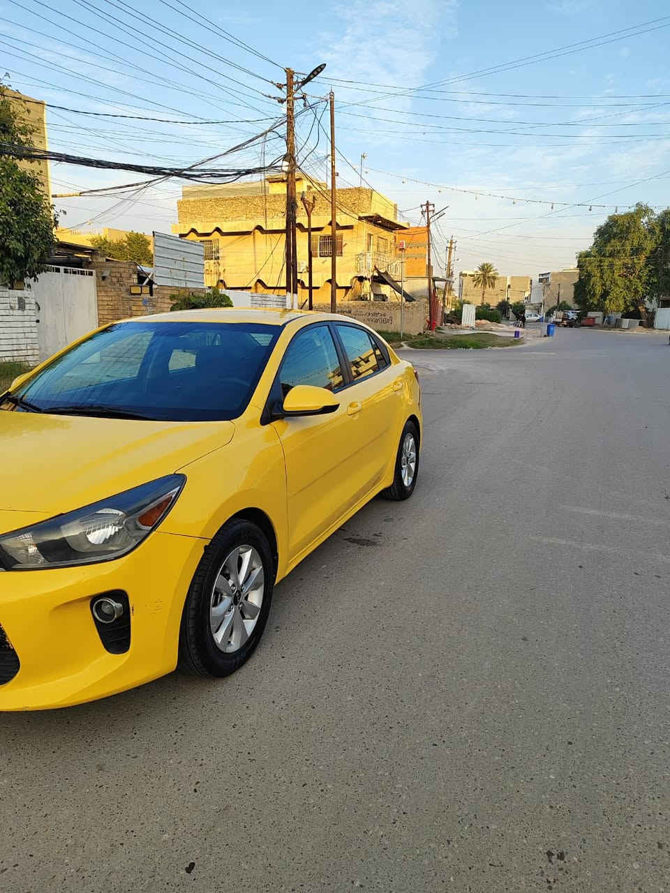 السلام عليكم ريو موديل ٢٠٢٠ امريكي حادثة بنيد بدون دواخل مواصفات اس ماشيه ٥٩ مامشتغله  تكسي مصفره هيئة السعر ١٢٠ العنوان بغداد حي الجامعة رقم تلفون ***********
