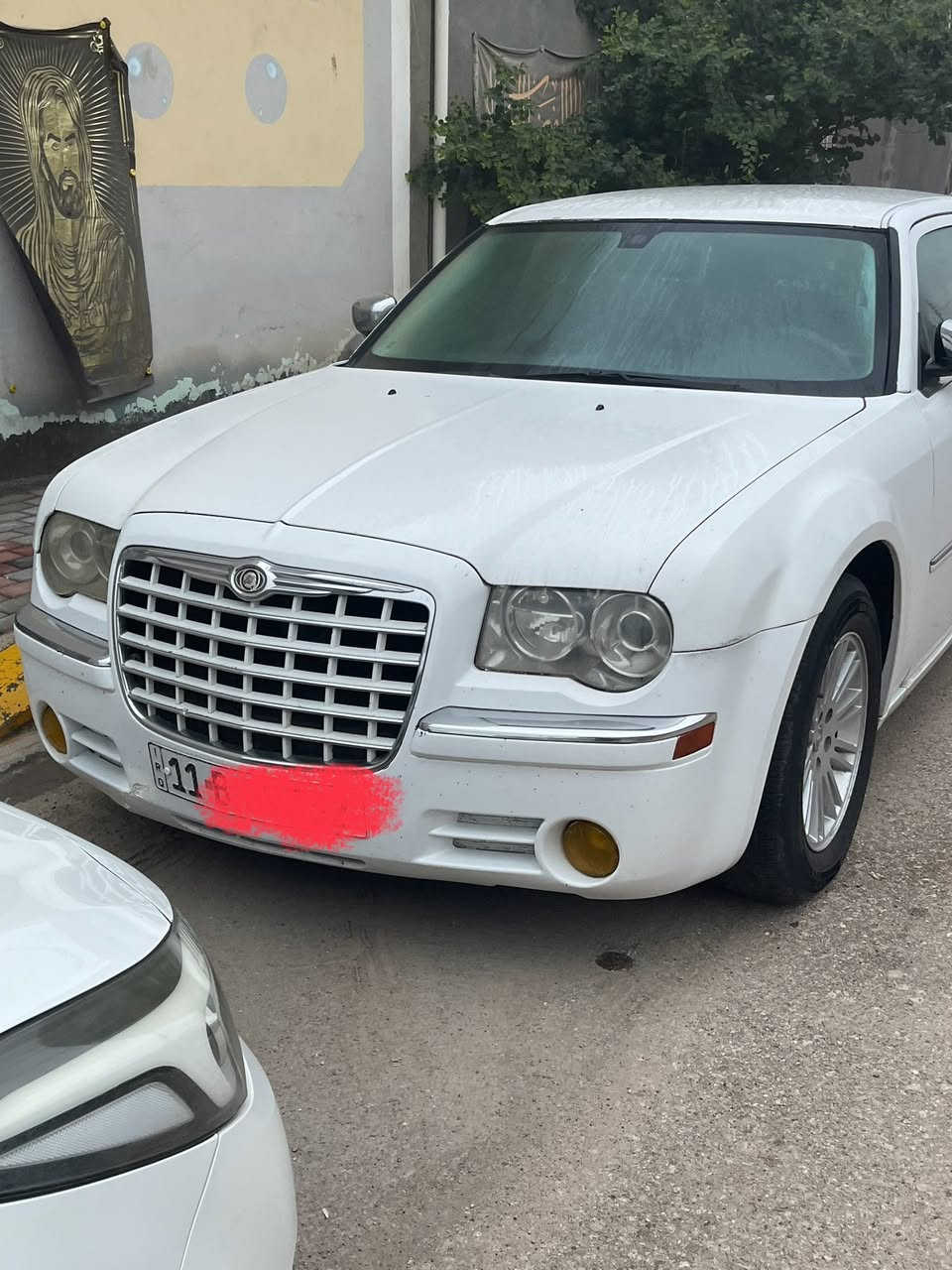 السلام عليكم اوباما٢٠١٠ وارد كندي مكفوله بدون ضربه بيهه صبغ اثر جراد الهلالات الخلفيه معمره وبيهه خياس بلبيبان الاماميه محرك مكفول والگير بي طگه ناعمه من انتمر ثاني تخم تاير باتري جديد الحداديه نقص بوش طبله السياره بسمي رقم بغداد دولي مكان السياره سماوة السعر ١٣٠ وبيهه مجال ***********
