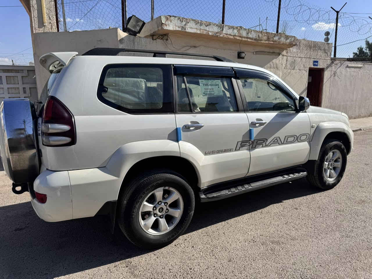 يالله للبيع برادو 2007 
6 سلندر بيها جاملغ وبنيد اثر طخة 
الباقي مكفول كير مكينه حدادية تبريد 
تخم تاير كله شرط الفحص سيارة حلوة 
السعر 165 وبيها مجال بصيط المكان بغداد 
الاستفسار ***********
