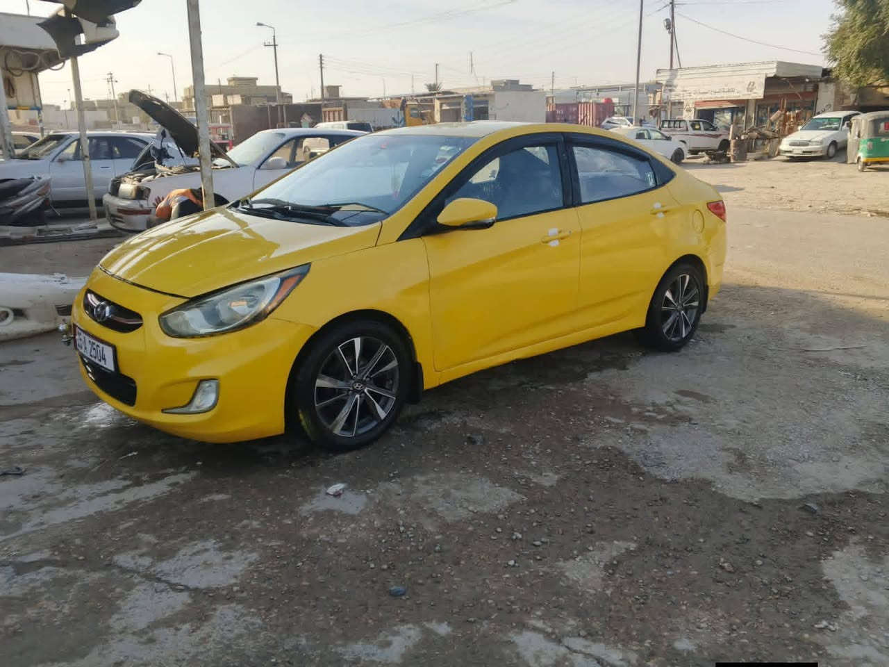 السلام عليكم اكسنت 2012 موديل رقم انجليزي باسمي ثاني يوم تحويل ماكينه جديده حداديه هدواخل جديده  سياره معروضه للبيع او مراوس اراوس حسب القناعه سياره جديده مكان السياره ناصريه قلع السكر ‏‪***********
