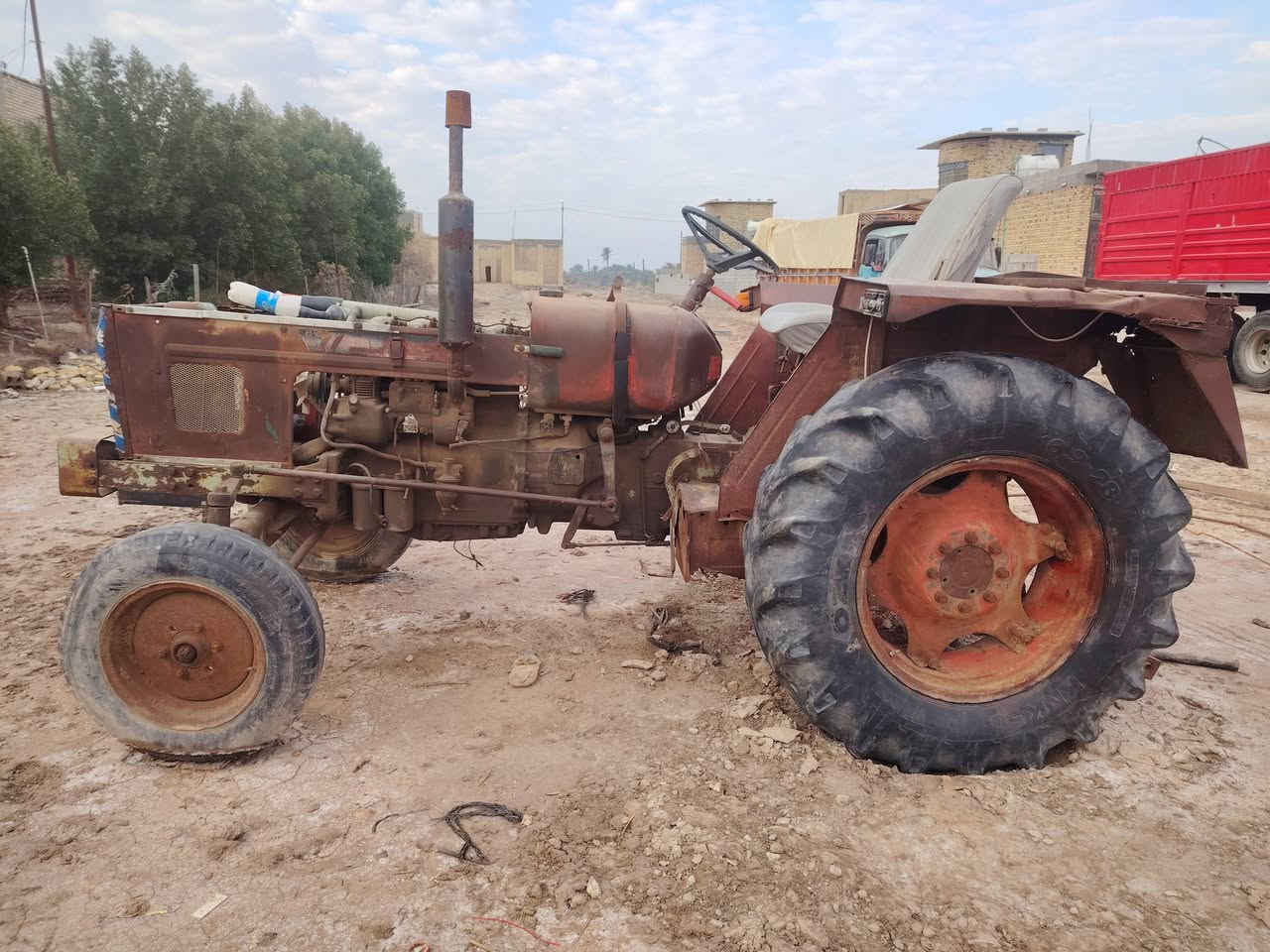 البيع كاروبه عنتر المكان السماوه ***********
