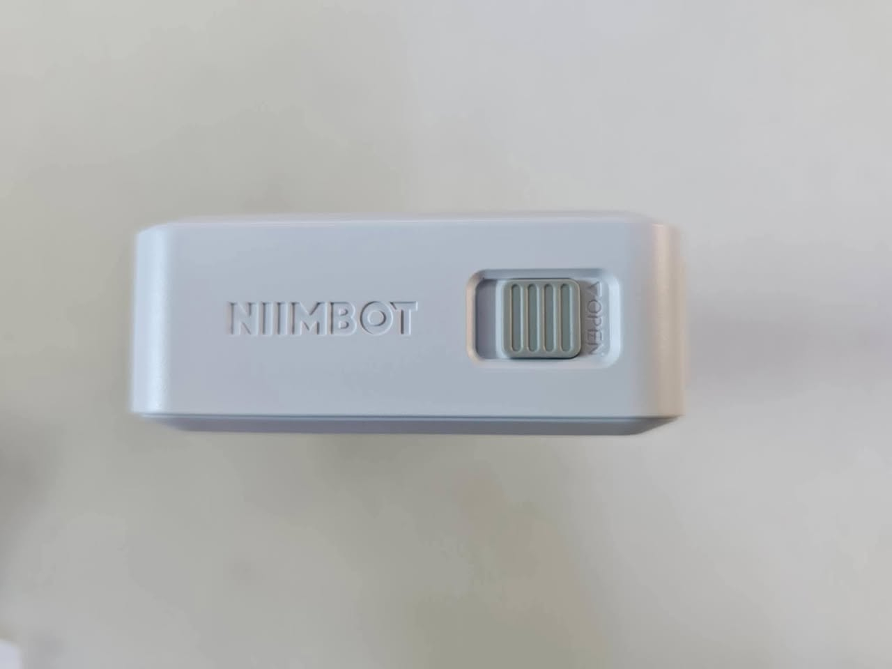 السلام عليكم
طابعة ملصقات حرارية ذكيه محمولة بدون حبر بلوتوث تعمل وفق تطبيق على الهواتف الذكية 

السعر 20 الف


**إذا كنت صاحب هذا الإعلان وتريد حذفه لأي سبب، رجاءا أرسل رسالة إلى الدعم الفني**