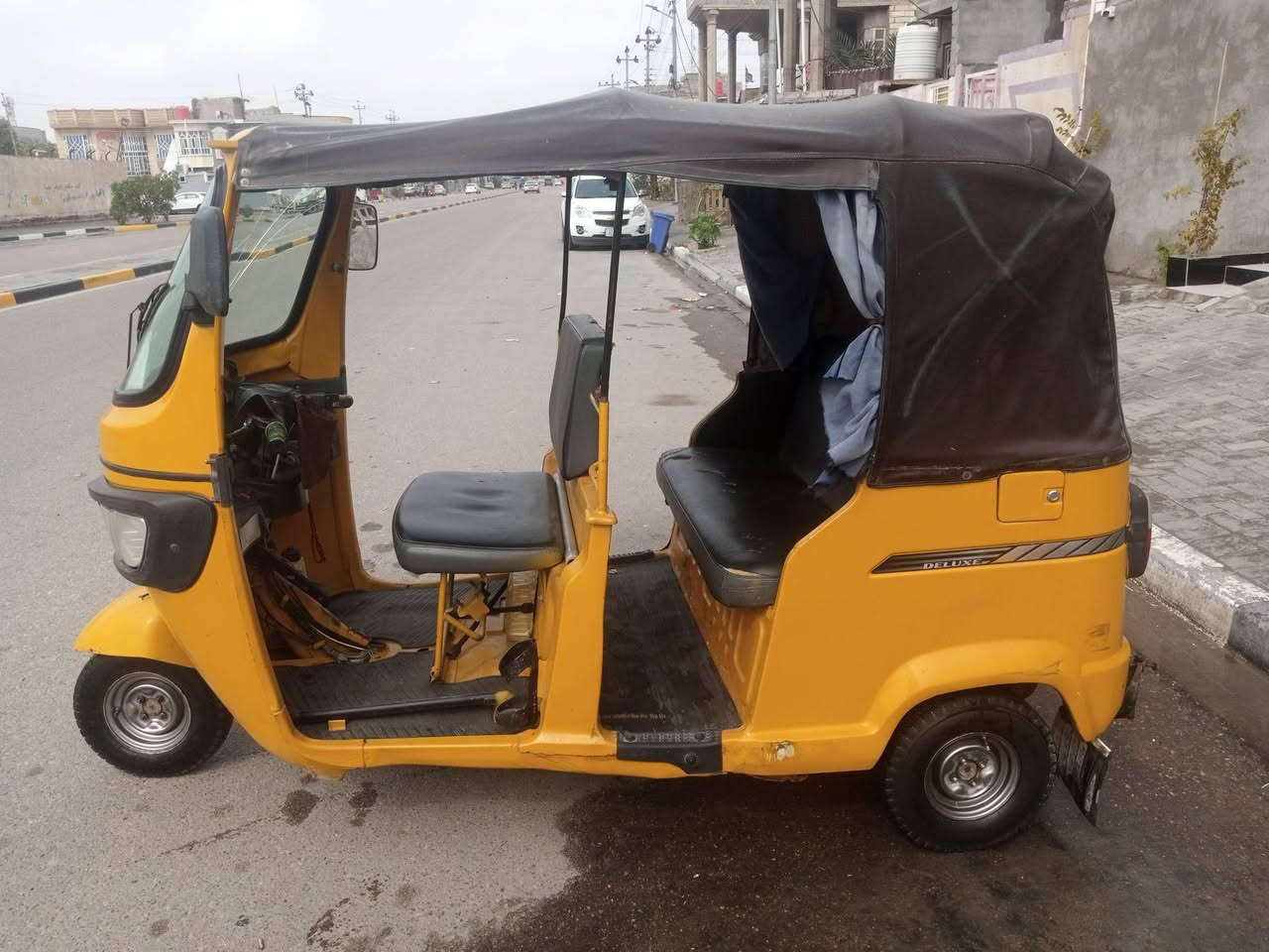 السلام عليكم شباب تكتكTVSموديل 20رقم وسنويه مكينه مفتوح مكان البصرة حي الشرطه رقم  ***********
