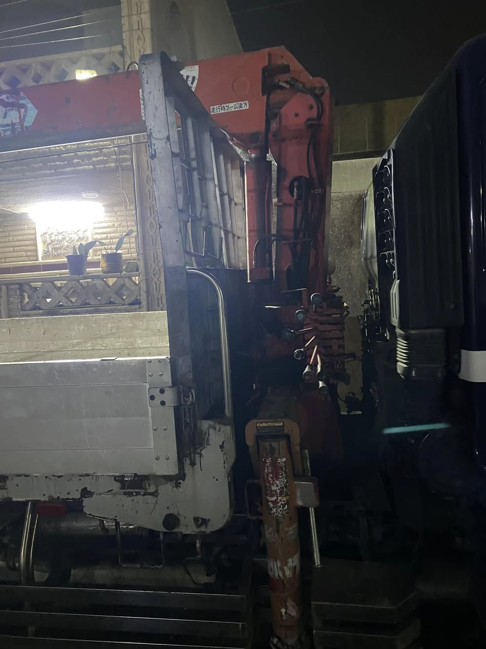 السلام عليكم كرين البيع يونك 3طن  
رقم الهاتف ***********
