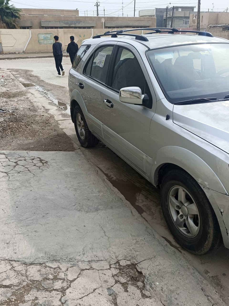 السلام عليكم سورنتو ٢٠٠٧خليجي مكفوله
سونار موجود
فول مواصفات 
فتحه بل سقف 
تحكم ستيرين كامره حساس خلفي
كشن كهرباء فور ويل
سياره جاهزه للاخير 
السعر 93وبيه مجال ***********
