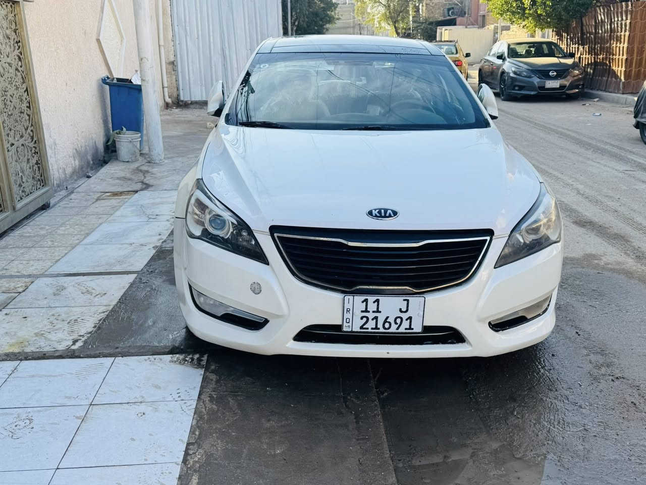 السلام عليكم/كياكادينزا موديل 2011،خليجي فول مواصفات صدر امامي وخلفي جديد تبريد وتدفىه كل شغال تخم تاير استخدام بيت مكينه وكير مكفول صبغ عام اثرجراد حادث جراد جاملغ الأيمن صفحه السايق ومصلح بارد باسمي بانوراما ادامه كامله شغاله شوف العين ما شاء الله مكينه 3500  6 سلندر العنوان الشعب جامع الحق السعر110. ورقه هاتف *********** بيها مجال اشويه وكشنات جديده /ملاحظه مكلف ب نشر اي استفسار لاتصال على الرقم.
