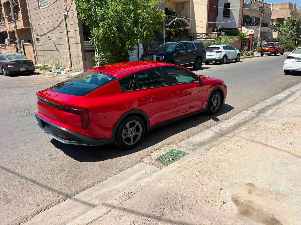 كي فور 2025وارد امريكي دخال جديد ع حادثها بدون تصليح تشتغل وتمشي بدون رقم منفيس بسمي حره محرك 2000دوش مكان سياره بغداد نص فول شاشه كبيره تشغيل عن بعد رادارات بدون ايرباك بدون دواخل  اي ستفسار تصال بالرقم ***********بيع فقط بدون مراوس السعر 122
