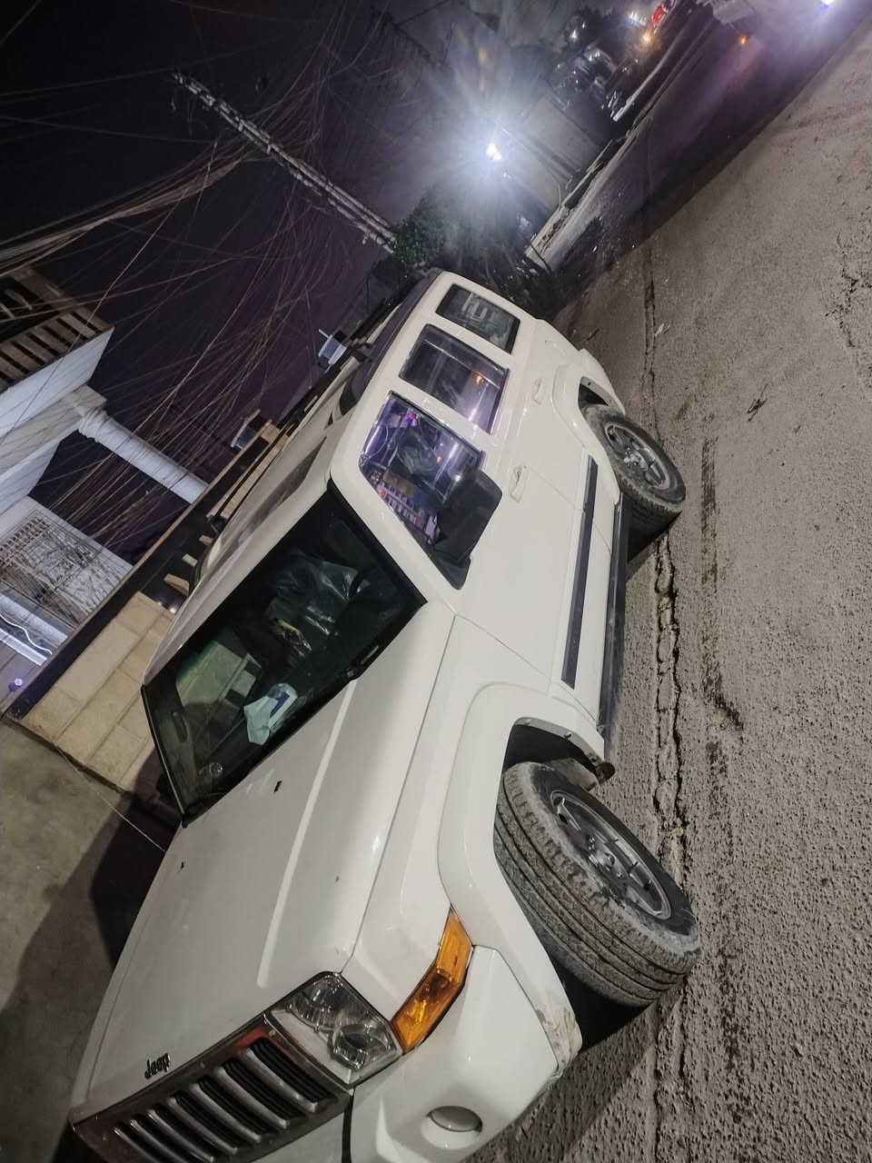 السلام علیکم جيب كوماندر مويل 2007 مكينه 6 سلندر 3700  سياره بيه بانوراما    رقم سياره بغداد  سنويه لحد2028   رقمي ***********
