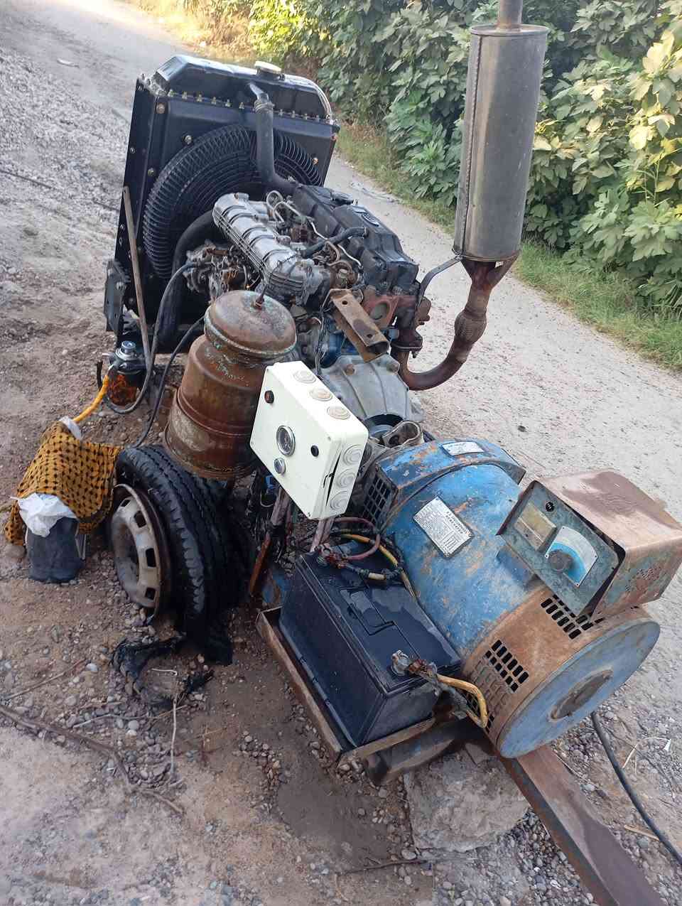 متاح مولد كيا. 2701 شرط محرك مكفول لا تبخير ولا تنقيص ولا نضوح . نكره عل فحص 30كيفي. ثري فيز. راديتر جديد. مكاني مشاهده. قرب مطعم ابو جليعيده ***********
