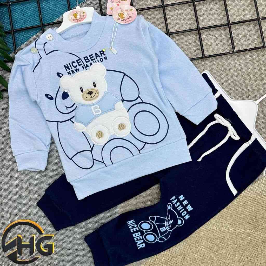 😍😍😍😍😍
للشباب الصغار 
طقم بيجاما 
قطعتين 
قطن ممتاز 
الوان مميزة 
قياسات 
من ب ب ل سنة


**إذا كنت صاحب هذا الإعلان وتريد حذفه لأي سبب، رجاءا أرسل رسالة إلى الدعم الفني**