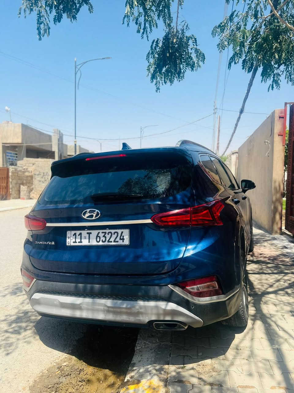 سنتافي وارد امريكي 2019لون نيلي رقم بغداد جديد فول مواصفات بانوراما محرك 4 سلندر gdi تشغيل. بصمة ضررها بونيد مبدل شركة وجاملغ جهت السايق السعر 170وبيها مجال  للاستفسار الاتصال على الرقم ***********
