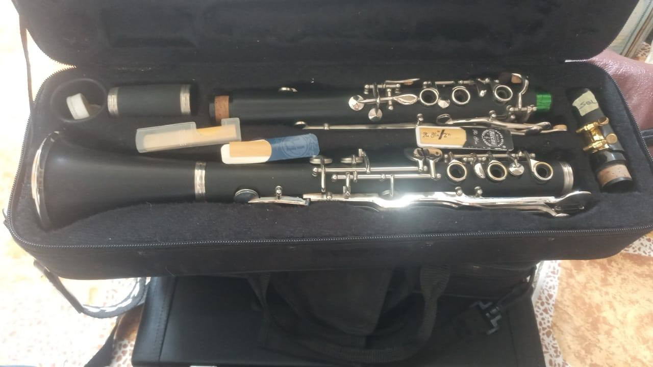 عروض ع جميع الآلات الموسيقيه باسعار مناسبه للاتصال واتس اب ***********
