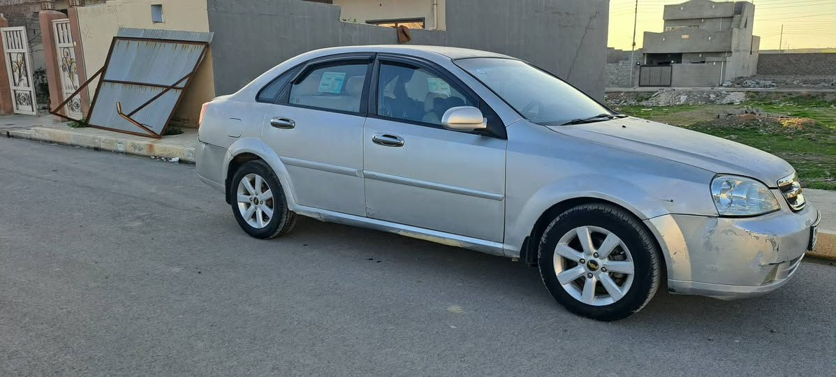 السلام عليكم
اوبترا 2006 كير عادي 
مكان السياره الموصل 
كابون بانزين بيها
رقم نجف انكليزي باسمي تحول بأي مكان 
محرك جديد كير بشرط 
تايرات جديده باتري جديد دوشمه جديده
لايت جديد بكلايت جديد  دبو جديد دينمو جديد
رقم سنويه جديد  / سنويه 2030
السياره يحتاجلها صبغ بس اثر تقحيل
السعر 58 وبيها مجال 
رقم الهاتف ***********
