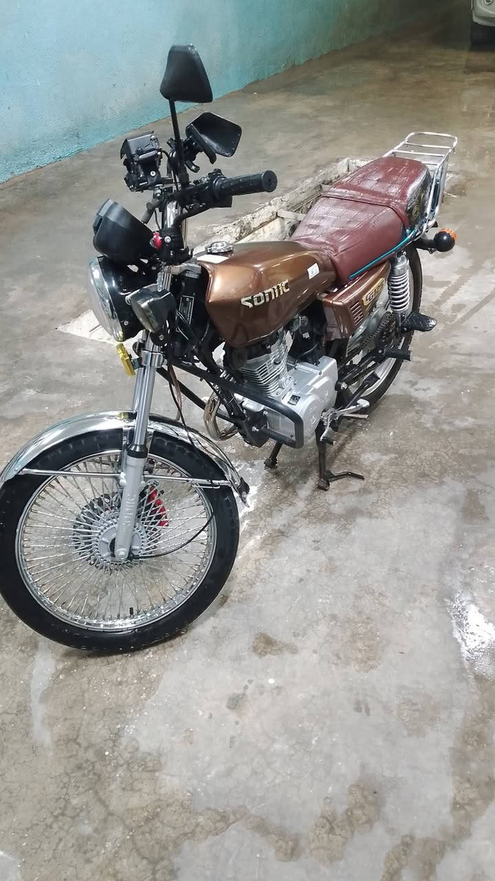 السلام عليكم
دراجة 4 گير للبيع دراجة خير من الله اوراق اصولي مستعجل على بيعتهة اذا مو شراي اعبر المنشور السعر 🔴
السعر 🔴   825.000 دينار عراقي وبيهة مجال للطيبين تشلع عيوني وتاخذهة الشراي يراسلني واتساب على هذا الرقم *********** وبالخدمة.
