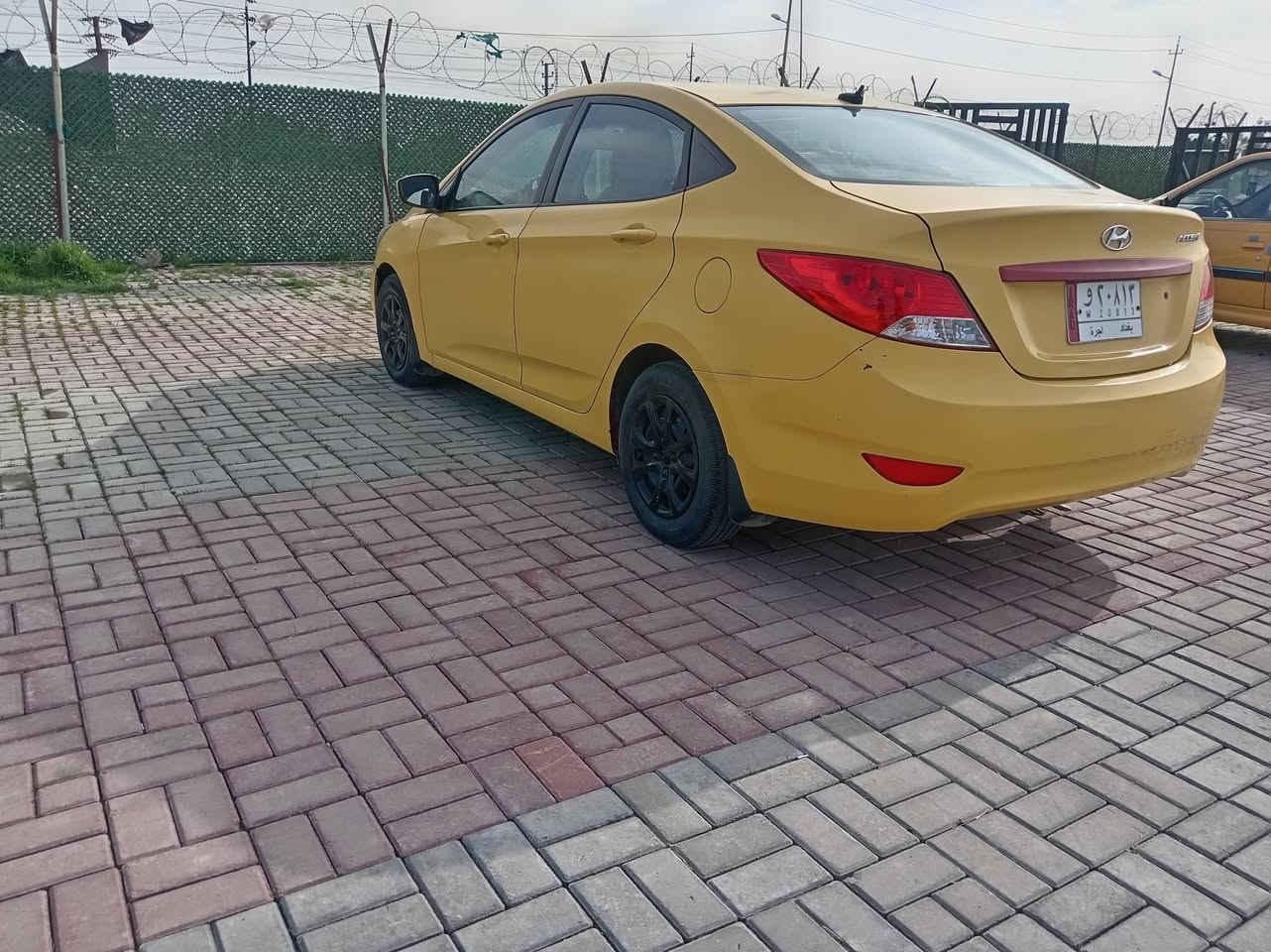 السلام عليكم.
اكسنت موديل 2013 رقم بغداد وارد أمريكي محركها 1600 شاده جديد. تخم تاير جديد باتري جديد.
حادثها جاملغ امامي وشوية من البنيد والجاملغ الامامي الأيمن مبدل. العنوان بغداد المدائن السعر 80
***********
