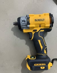 دريل ديوالت • اصلي • ٦١٠ نيوتن