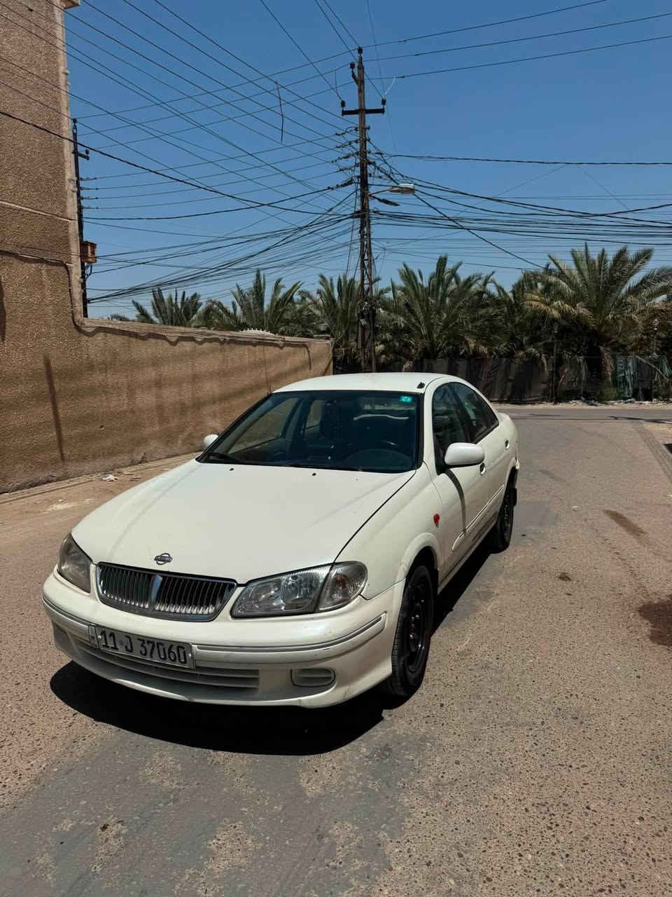 سلام عليكم
نيسان سني 2003 
رقم بغداد بسمي 
محرك قبق اسود 1800 
كير عادي 
تبريد ثلج 
تخم تاير جديد 
بيها جامرلغ خلفي صبغ 
السونار مرفق بالصور 
السعر 70
***********

