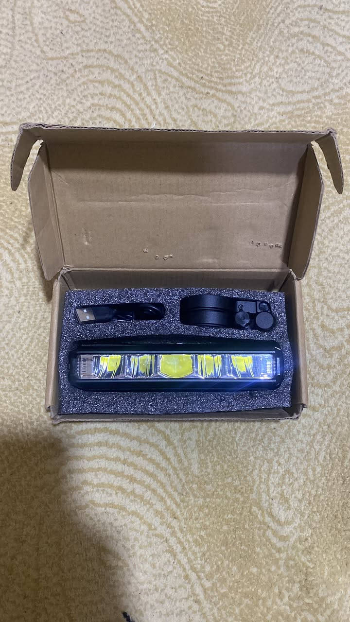 للبيع خوذة قياس M و لايت 2600 لومن 

عنواني بصرة توصيل متوفر ***********
