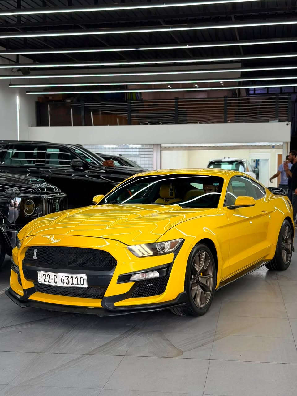 السلام عليكم 
موستنك ٢٠١٥  V6 للبيع 
لون اصفر مميز 
جديده جداً
بدون اي نقص 
٣ قطع صبغ 
صور الحادث بالمنشور 
السعر ١٢٩ 

***********
