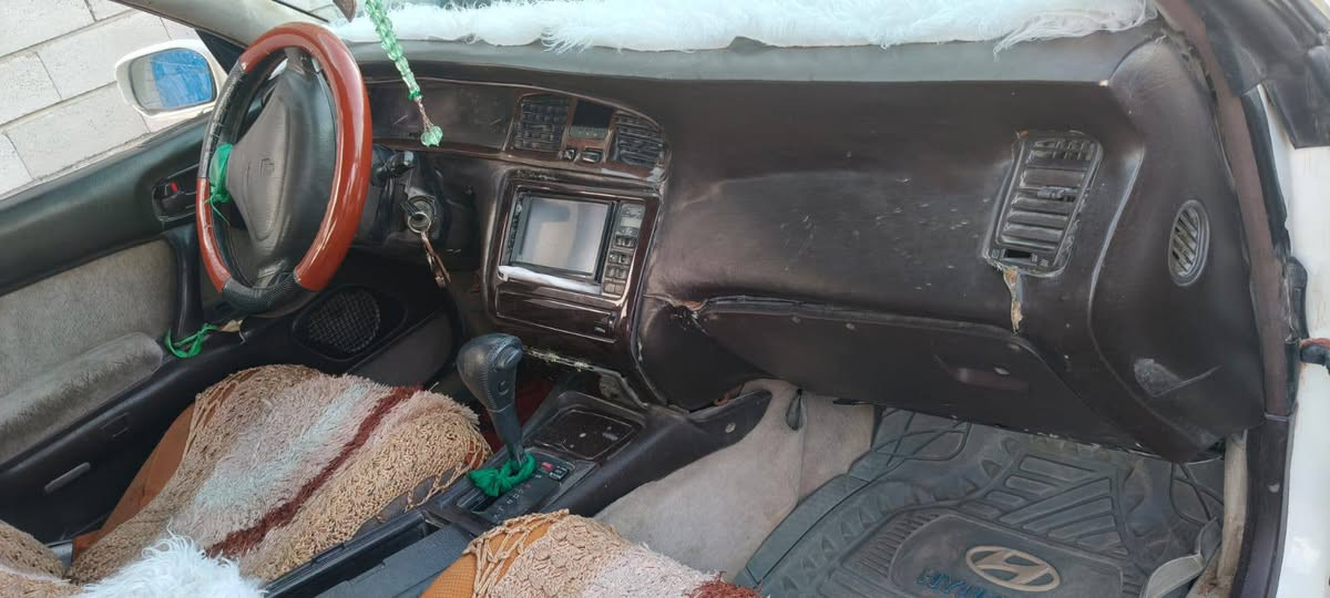السلام عليكم مكلف بنشر بطه منتصل مكفوله من الضربه الداخلية مكفوله كص ونقل جثه بأسمي السياره مكينه وكير مكفوله تبريد فقط كنبريسر حداديه جديده ***********. السعر  45 عنوان البصره البصرة, العراق
