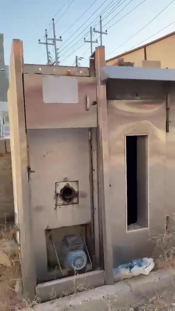 سلام عليكم للبيع 30 ورقة بس شويه يرادلهن صيانه بحدود 4ورقات المكان كلار خاص مفتوح


**إذا كنت صاحب هذا الإعلان وتريد حذفه لأي سبب، رجاءا أرسل رسالة إلى الدعم الفني**