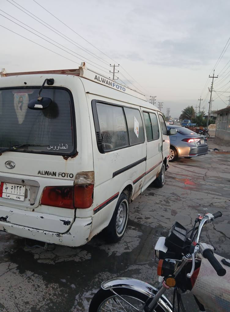 سلام عليكم فتون موديل 2012 حره سياره مكينه ونجي جديده كير جديد اكسن جديد تايرات باتري غرفه كله جديد جهازه سياره تحويل مباشر مكان سياره طوريج مماتواجد ع فيس فقط اتصال ***********
