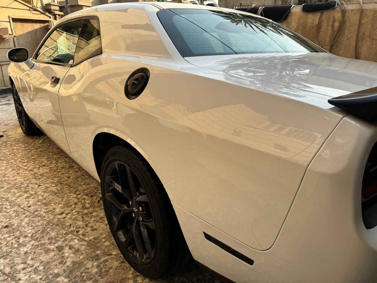 السلام عليكم 
جالنجر 2023 ماشية 30 السيارة جديدة مابيهة اي نقص
السعر 200
***********
