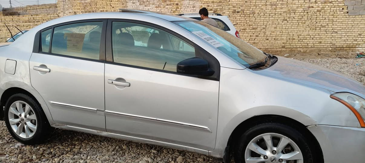 السلام عليكم للبيع نيسان سنترا 2010 رقم بغداد دولي بأسمي تحويل ثاني يوم 
سياره حلوه وجاهزه فول مواصفات السياره فتحه بالقماره بصمه تبريد شغال تتدفئ بلكشنات   شاشه كامره جاهزه السياره للاخير السعر 70 وبيه مجال مكاني ذي قار الشطرة *********** الشطره, ذي قار
