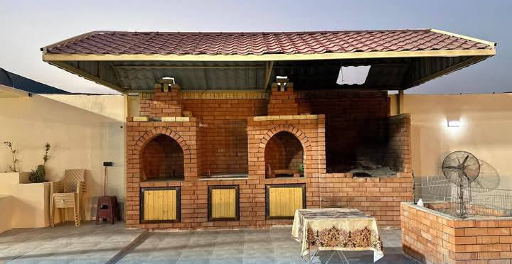 منتجع هابي تايم المزارع السياحية )موثق بتطبيق اجرلي للاستفسار الاتصال ع الرقم التالي***********
يرحب بلوضيوف الكرام
مسبح كبير ومسبح للاطفال 🏊🤽
غرفتين نوم 🛌
صالة كبيرة 🧑‍🎄
صحيات داخلية خارجية 🛀
مطبخ متكامل 🍽️🔪
العاب للكبار فيشة منضدة وبلياردو 🤽🏂🏋️
العاب للاطفال 🚴🤸
بستان انواع الفواكه🌲🌳
الموقع صلاح الدين قضاء بلد
