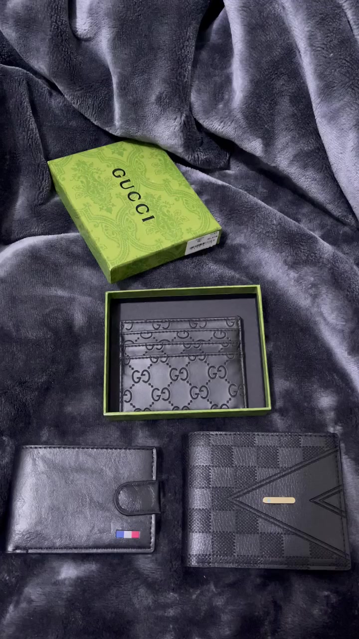 محافظ رجالية ماركات جلد طبيعي ابيعلك عادي (كلهن بسعر 6 الف) وبالعافية


**إذا كنت صاحب هذا الإعلان وتريد حذفه لأي سبب، رجاءا أرسل رسالة إلى الدعم الفني**