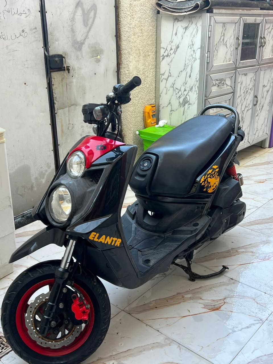 🔥 دراجة سكنس جبلي للبيع – فرصة ما تتعوض 🔥

الدراجة نظيفة جداً ومعدلة ومناسبة للمشي والسفر.
المواصفات والتزويد:

- بلاد
- محرك 58 ونص
- بركات
- كلاجات رياضي 
- الدراجه مال بيت
- ماعوزه ربع انذب عليها 

الدراجة شلعة ومعدلة خير من الله، وصالهة شهرين فقط طالعة من الرمبة يعني شبه جديدة وما بيها أي مشاكل.
المشي مالتهة مرتب وثابت وتصلح للاستخدام اليومي.

💰 السعر: 1500 وبيها مجال 

📍 العنوان: البصرة –ام النعاج
📞 للتواصل: ***********

ملاحظة: الشراي يراسلني خاص، والمو شراي رجاءً لا يكسر بالسعر.
