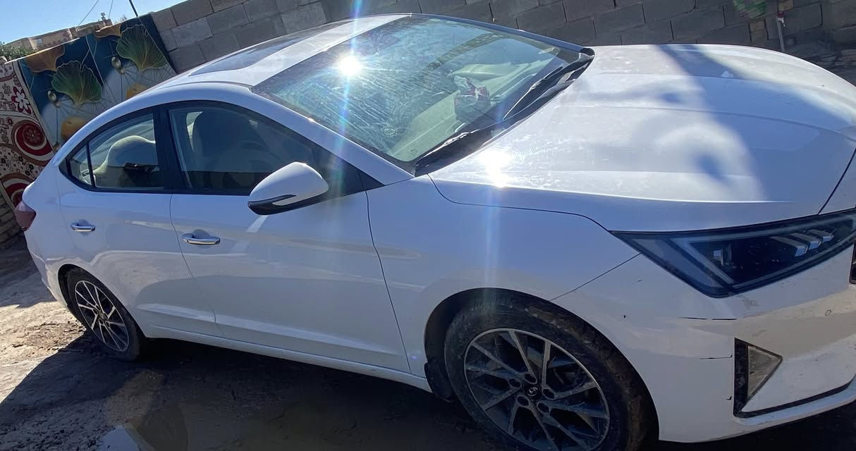 #النترا_19 خليجي كفاله السياره فول مواصفات ماشيه 170 عدا شبر صبغ سونار مرفق (السياره جديده + ادامه كامله مسويلها  ) سنويه جديده بأسمي رقم انگليزي بغداد  
#العنوان_ميسان_نهرسعد 
#سعر162 ورقه بيها مجال قليل 
***********
