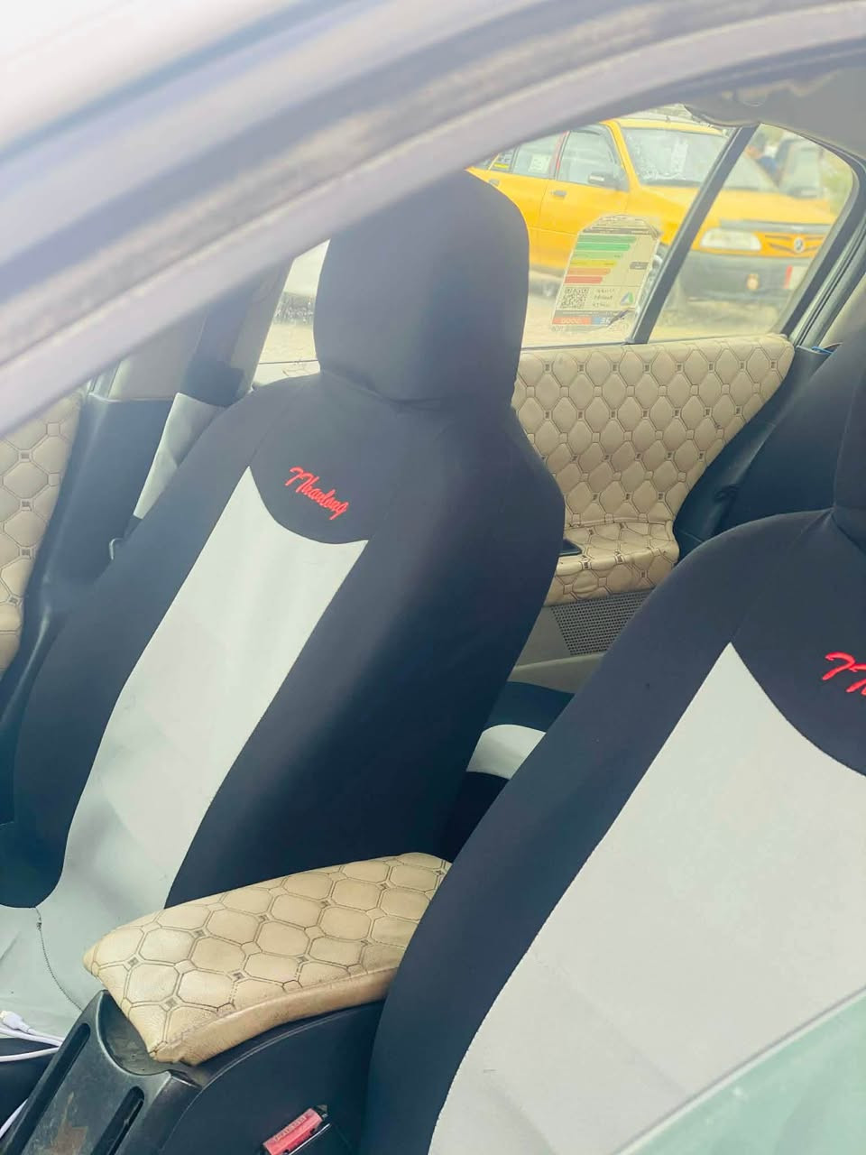 رينو مكينة ٢٠ موديل ٢٠٠٨ سةيارةكة بى كيشةية تبريد ساردو گةرم مكينة بةشةرت٣ پارچةي پيوةية بي ناو گرتن تحويل غةرامة بةشةرت سعرى ٤٥ معاملة ئةگةر موشتةري نيت سةرم مةيةشينة لةگةل ريزدا ژمارةى موبايل ***********
*********** السليمانية, العراق
