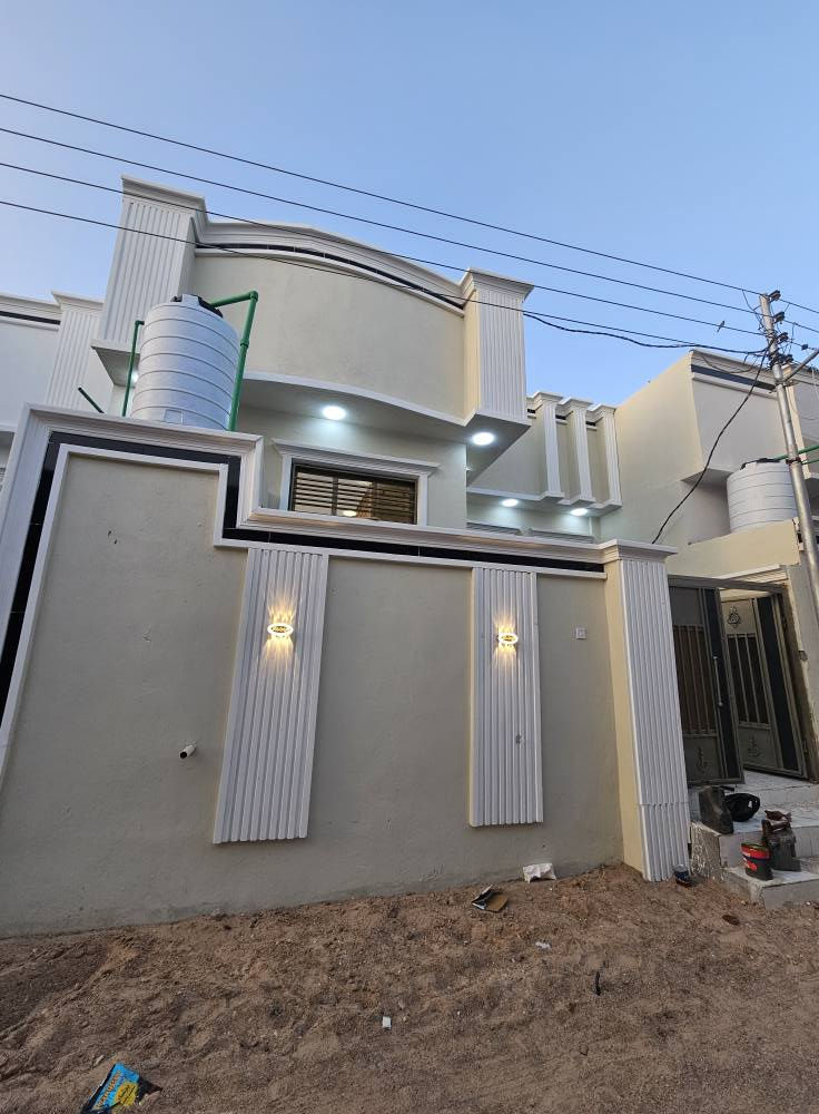 🏡 6 بيوت للبيع – بناء حديث في أبي الخصيب 🏡
فرصة مميزة للسكن أو الاستثمار
📍 العنوان: البصرة – أبي الخصيب – كوت ثويني
🔹 عدد البيوت: 6
🔹 مساحة كل بيت: 150 متر
🔹 بناء حديث وتشطيب مرتب
🔹 كل بيت يحتوي على: • غرفتين نوم
• صالة
• مطبخ
• دوانية
• صحيات
• كراج
📄 الطابو: زراعي عراقي
💰 سعر البيت الواحد: 90 مليون
✅ يوجد مجال للتفاوض
📞 للاستفسار والاتصال:
*********** البصرة, العراق
