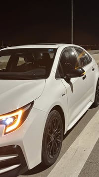 كورلا هايبرد 2025 شكل S ماشية42,000  المواصفات:  فتحة سقف   بصمه   قطع...