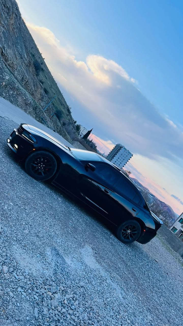 سلام عليكم
دوج جارجرsxt2016

كلين

فول مواصفات 

سلات

كشنات تفئه تبريد

كشنات جلد

داخل كريمي

كير و محرك و اكسل كلهن بشرط

التواصل ***********
